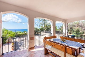 Cod 357 Bi-famigliare, grande e comoda, 5 camere vista mare Torre Vado - Foto 11