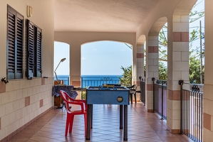 Cod 357 Bi-famigliare, grande e comoda, 5 camere vista mare Torre Vado - Foto 13