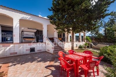 Cod 357 Bi-famigliare, grande e comoda, 5 camere vista mare Torre Vado - Foto 16