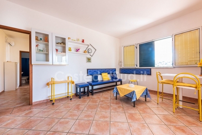 Cod 357 Bi-famigliare, grande e comoda, 5 camere vista mare Torre Vado - Foto 24