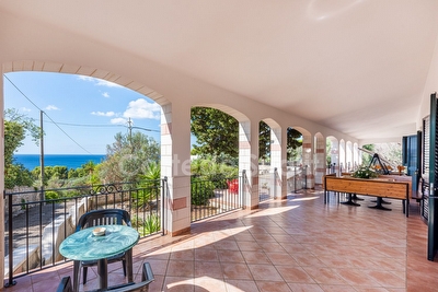 Cod 357 Bi-famigliare, grande e comoda, 5 camere vista mare Torre Vado - Foto 5