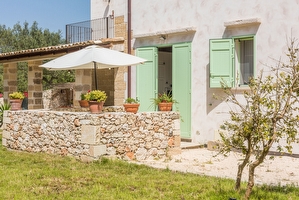 Splendida villa indipendente con giardino e piscina esclusiva zona Castro Vignacastrisi - Foto 3