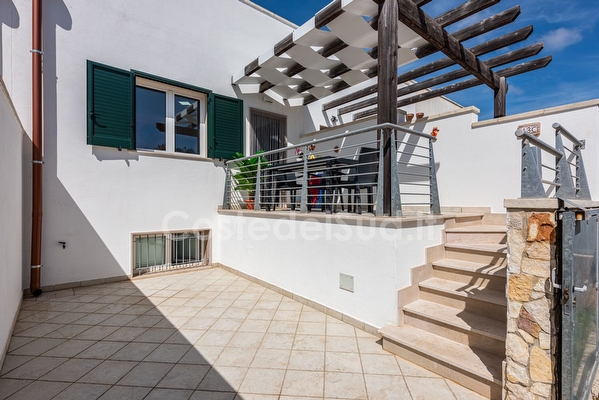 Villetta a due passi dal mare Capilungo