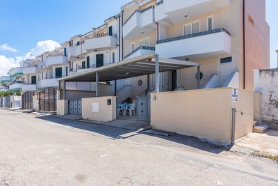 Appartamento moderno con vista mare - posto auto, wi-fi e clima inclusi