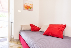 Casa vacanza vicino al mare - zona ben servita Torre Suda - Foto 20