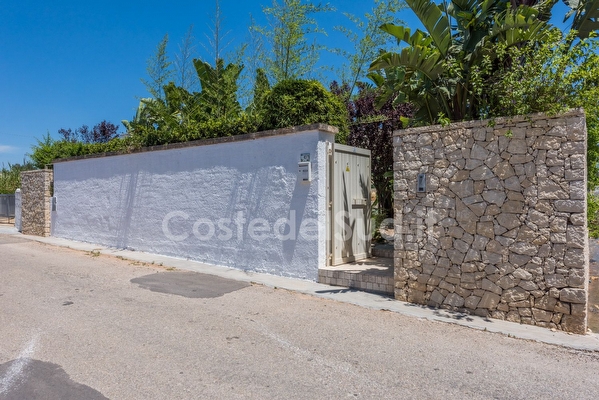 Villa 3 camere sette posti con piscina esclusiva Mancaversa