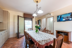 Villetta indipendente con tre camere, due bagni in zona tranquilla Posto Rosso - Foto 12