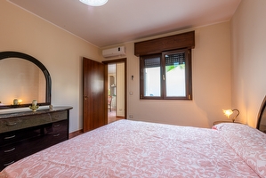 Villetta indipendente con tre camere, due bagni in zona tranquilla Posto Rosso - Foto 15