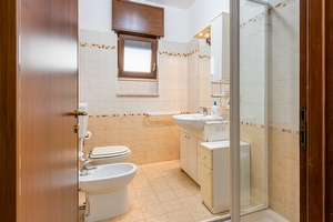 Villetta indipendente con tre camere, due bagni in zona tranquilla Posto Rosso - Foto 17