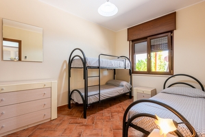 Villetta indipendente con tre camere, due bagni in zona tranquilla Posto Rosso - Foto 20