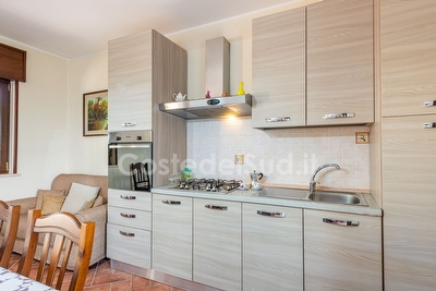 Villetta indipendente con tre camere, due bagni in zona tranquilla Posto Rosso - Foto 11