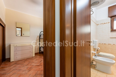 Villetta indipendente con tre camere, due bagni in zona tranquilla Posto Rosso - Foto 16