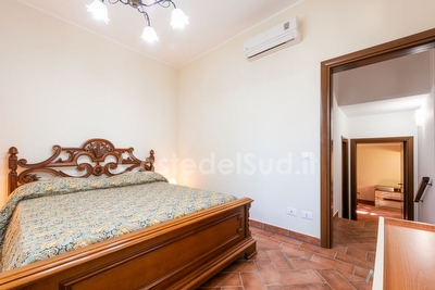 Villetta indipendente comoda e ben arredata adatta a 2 famiglie Posto Rosso - Foto 15