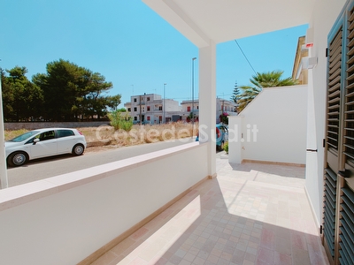 Villetta con ampi spazi esterni - 2 camere - 2 bagni - mare e centro a piedi Torre San Giovanni - Foto 6