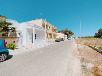 Villetta con ampi spazi esterni - 2 camere - 2 bagni - mare e centro a piedi Torre San Giovanni - Foto 7