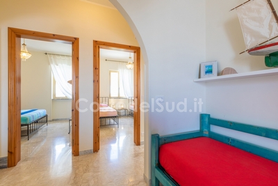 Appartamento piano primo spazi esterni mare con tanta sabbia a piedi. Lido Marini - Foto 8