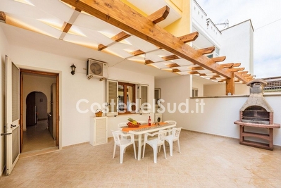 Appartamento nuovo con mare e centro a piedi. Torre Pali - Foto principale