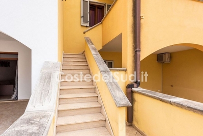 Appartamento piano primo comodo con mare e centro vicini. Torre Pali - Foto 8