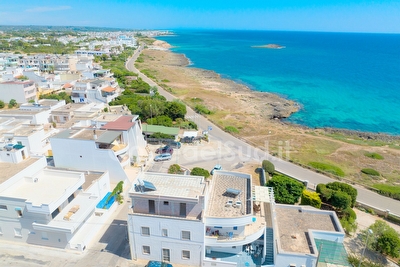 Appartamento vista mare con ampi spazi esterni. Torre San Giovanni - Foto 25