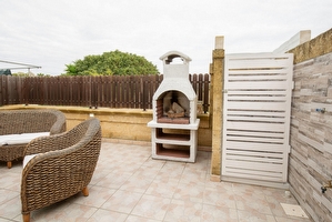 Appartamento con ampi spazi esterni e mare di sabbia vicino. Torre Mozza - Foto 2