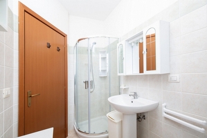 Appartamento con ampi spazi esterni e mare di sabbia vicino. Torre Mozza - Foto 20