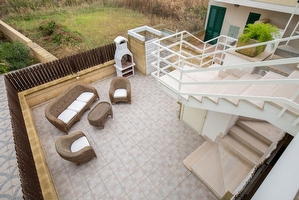 Appartamento con ampi spazi esterni e mare di sabbia vicino. Torre Mozza - Foto 6