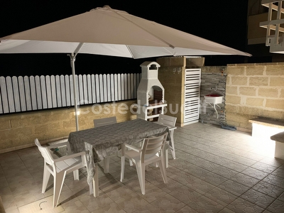 Appartamento con ampi spazi esterni e mare di sabbia vicino. Torre Mozza - Foto 26