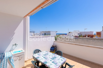 Appartamento  nuovo, ventilato e ben arredato. Torre San Giovanni - Foto 4