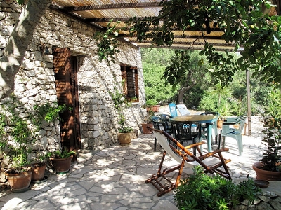 Trullo/Pagliara sul mare