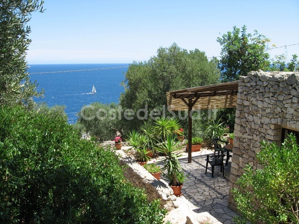 Trullo/Pagliara sul mare