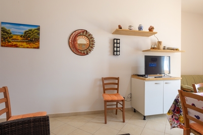 Villino vista mare ampi spazi esterni finemente arredato. Torre Pali - Foto 9