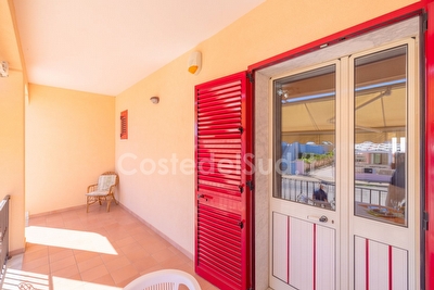 Appartamento vicinissimo al mare e al passeggio e negozi. Torre Pali - Foto 2