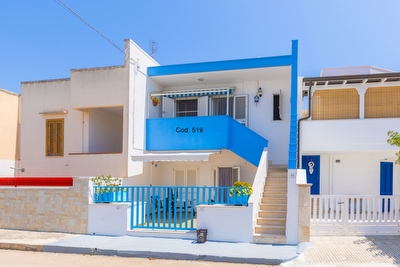 Appartamento ben curato con mare e centro vicini.