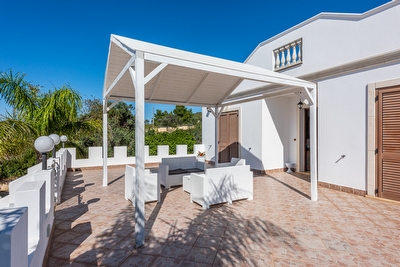 Villa con piscina con vista mare panoramica Torre Suda - Foto 10
