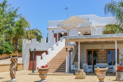 Villa con piscina con vista mare panoramica Torre Suda - Foto 7