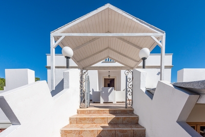 Villa con piscina con vista mare panoramica Torre Suda - Foto 8