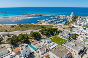Casa fronte mare di sabbia e centro nelle vicinanze. Torre San Giovanni - Foto 18