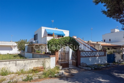 Casa fronte mare di sabbia e centro nelle vicinanze. Torre San Giovanni - Foto 2