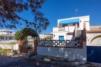 Casa fronte mare di sabbia e centro nelle vicinanze. Torre San Giovanni - Foto 3
