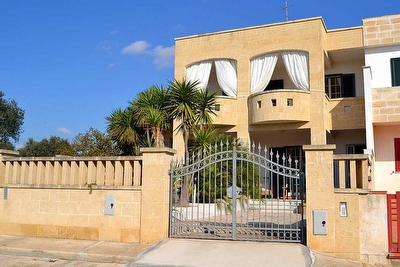 Appartamento con terrazza vista mare