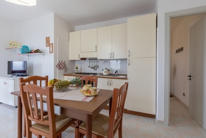 Appartamento piano terra parcheggio privato centro e mare a piedi. Torre Pali - Foto 9