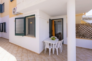 Appartamento con mare sabbioso e centro vicini. Torre Pali - Foto 4