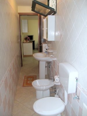 Seminterrato fresco, economico e ben arredato. Torre Pali - Foto 19