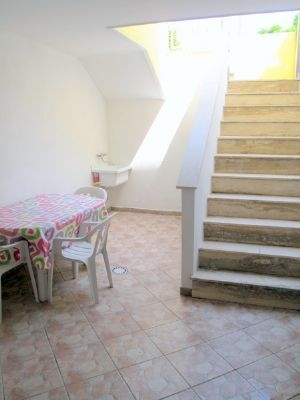 Seminterrato fresco, economico e ben arredato. Torre Pali - Foto 4