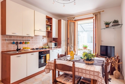 Appartamento comodo con spiagge sabbiose e passeggio vicini. Lido Marini - Foto principale