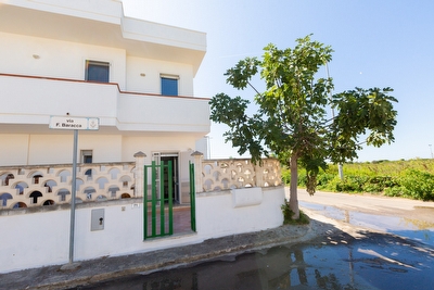 Comodo pian terreno a pochi passi dal mare