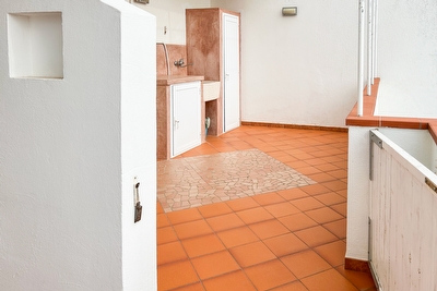 Comoda casetta piano primo in zona tranquilla