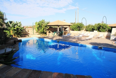 Casa vacanza 4 camere con piscina