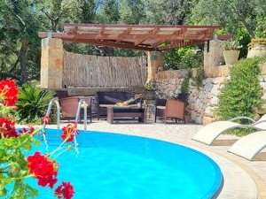 Villetta indipendente immersa nella natura con superba vista mare. Marina di Novaglie - Foto 4