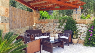 Villetta indipendente immersa nella natura con superba vista mare. Marina di Novaglie - Foto 23